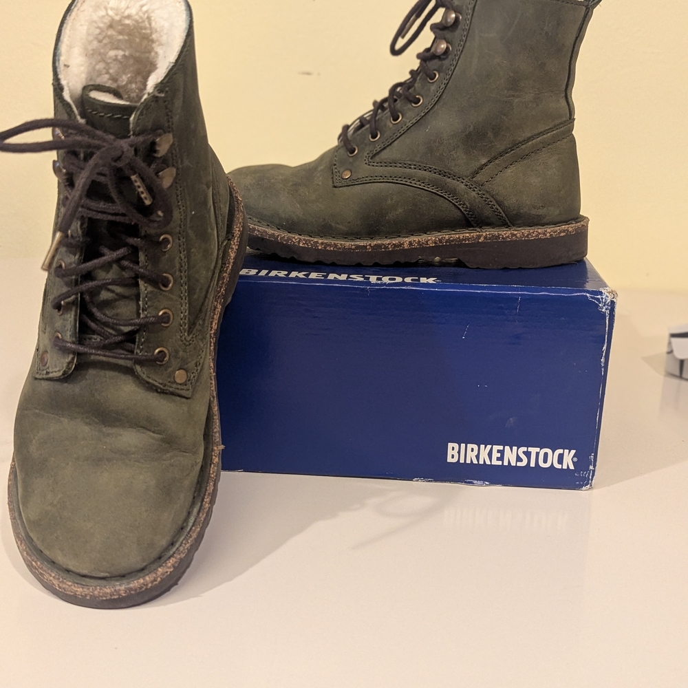 Birkenstock Women's Olive Combat Boots w/Shearling sz 36
